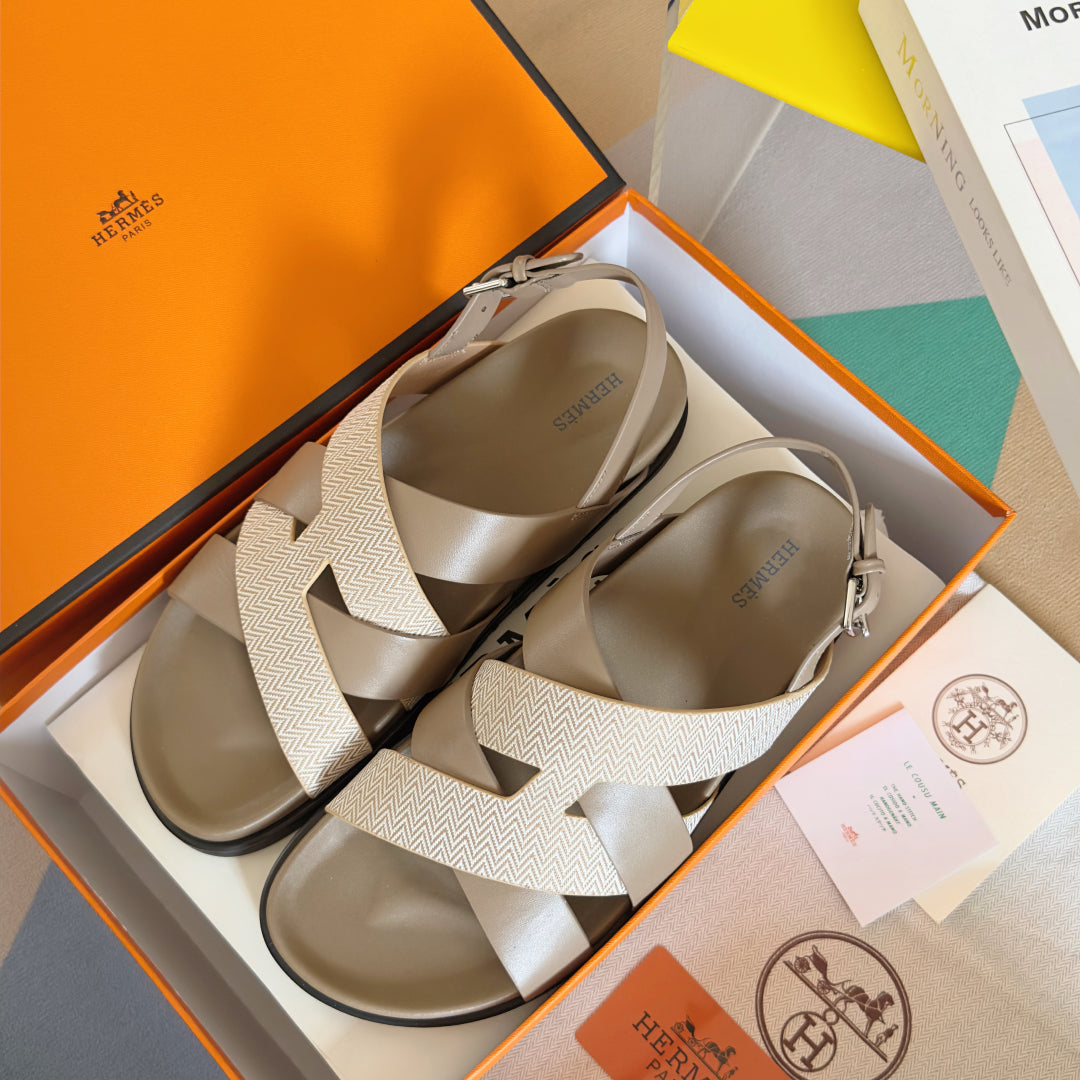 250501 New top-of-the-line simple cross-woven strap slippers
