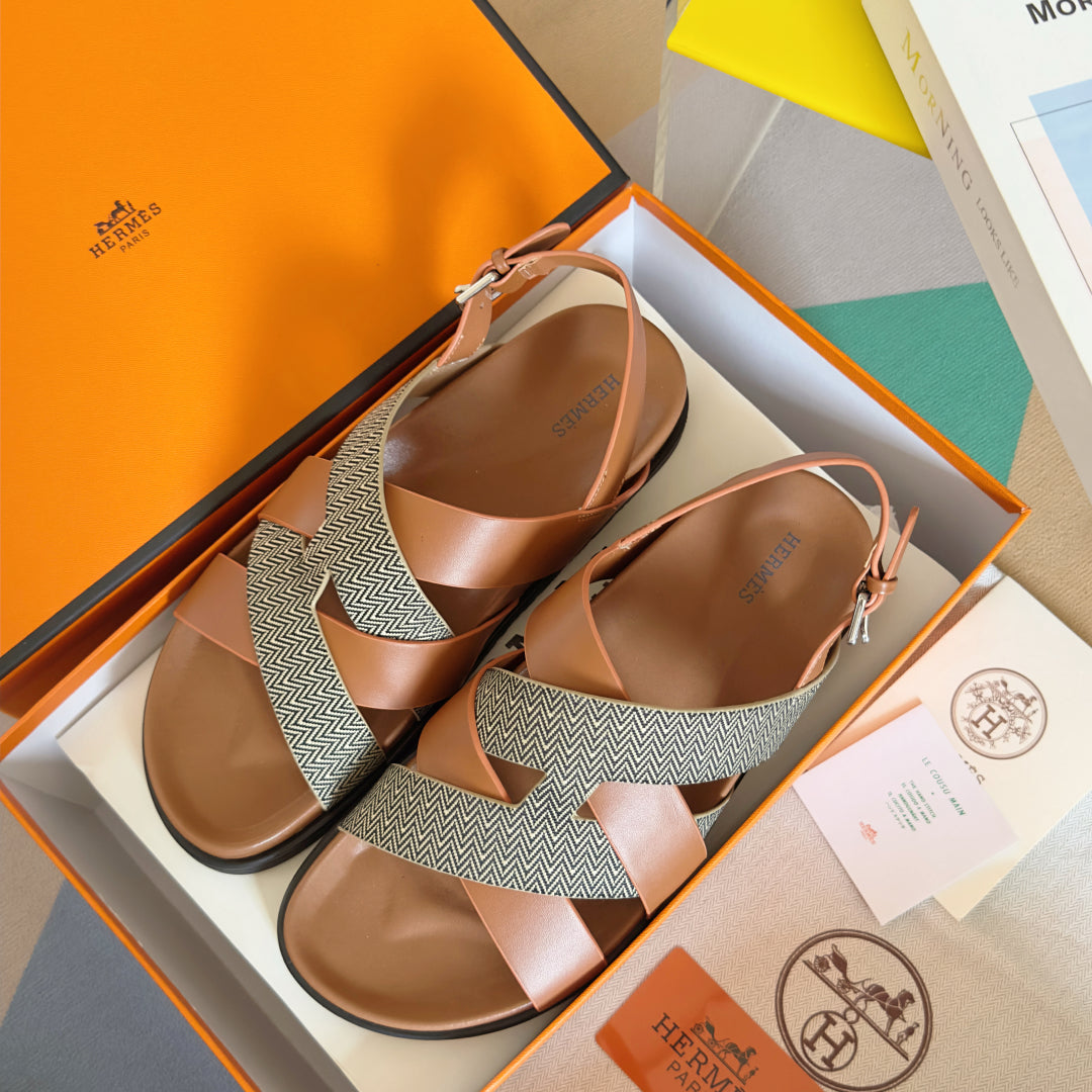 250501 New top-of-the-line simple cross-woven strap slippers