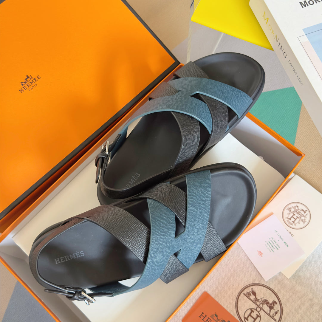 250501 New top-of-the-line simple cross-woven strap slippers