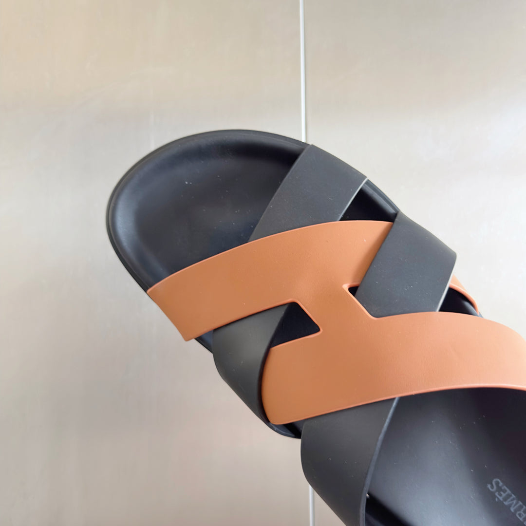 250501 New top-of-the-line simple cross-woven strap slippers