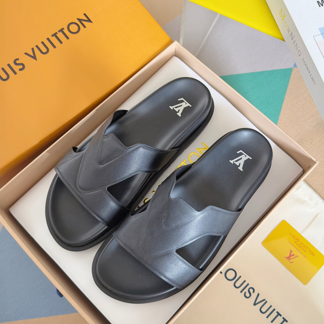 250501 New top-quality, simple and fashionable slippers