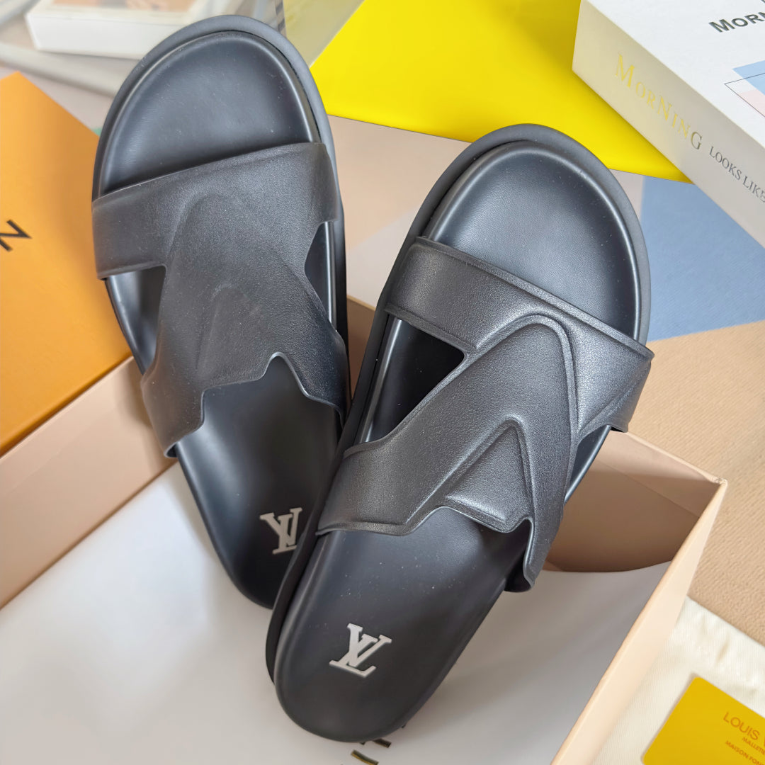 250501 New top-quality, simple and fashionable slippers