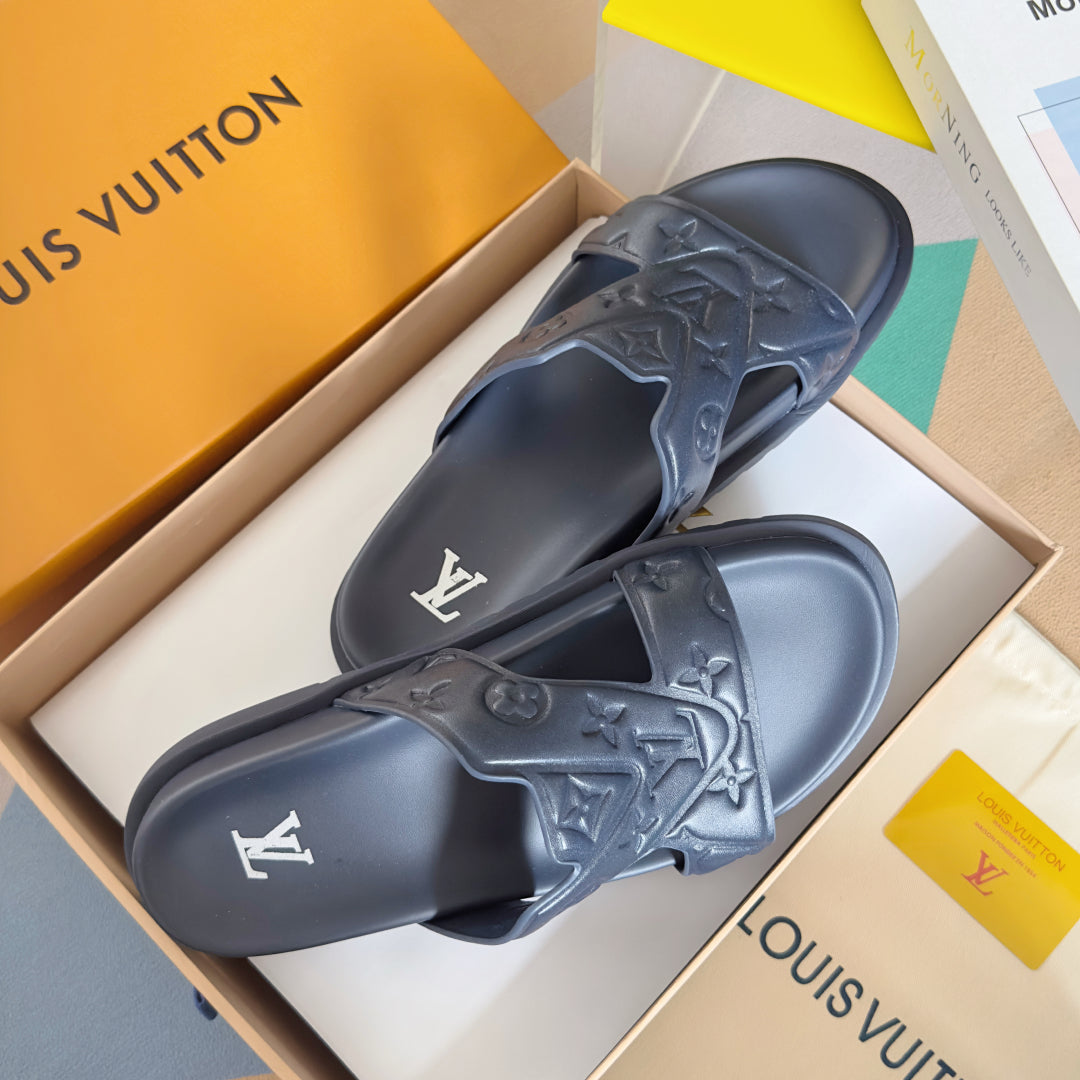 250501 New top-quality, simple and fashionable slippers