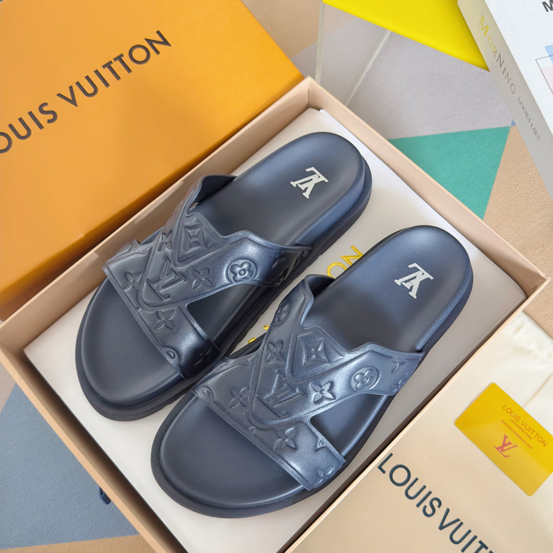 250501 New top-quality, simple and fashionable slippers