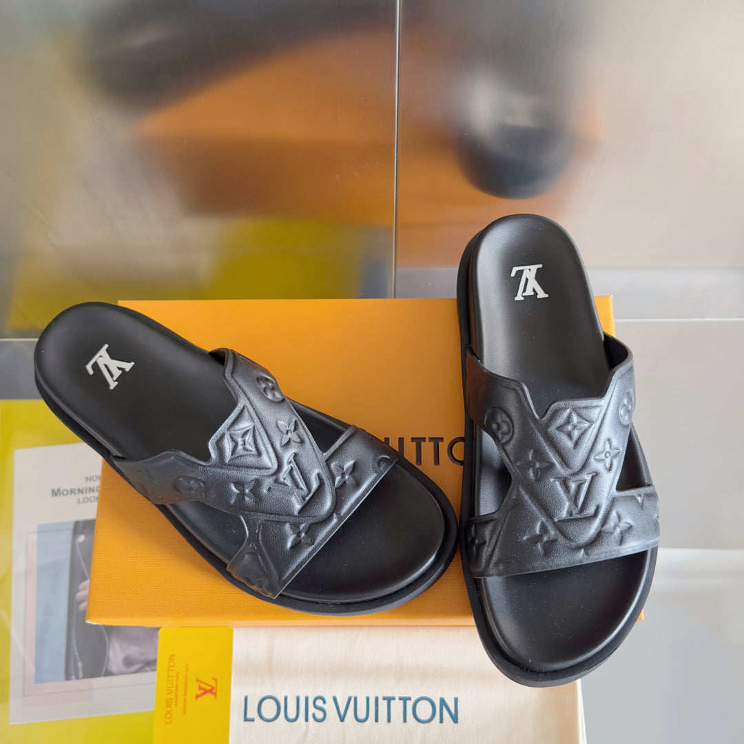 250501 New top-quality, simple and fashionable slippers