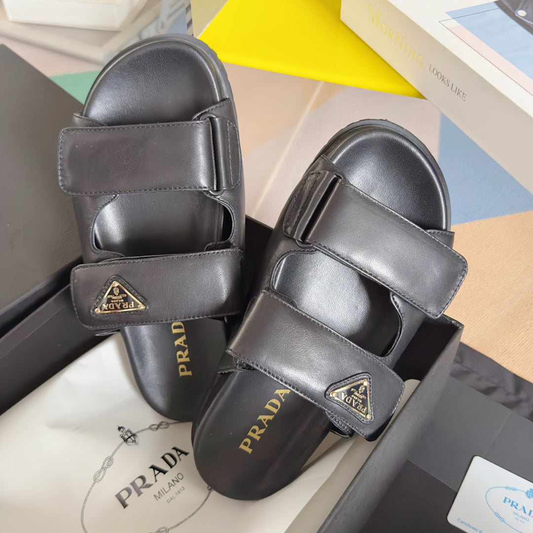 250507 New high-quality height-increasing fashionable classic slippers