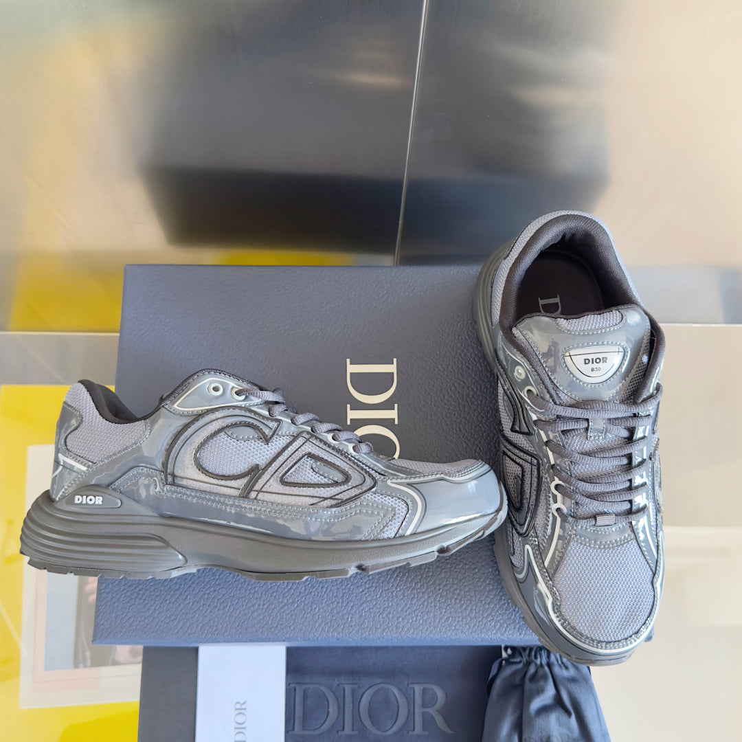 250507 New high-quality classic sports shoes