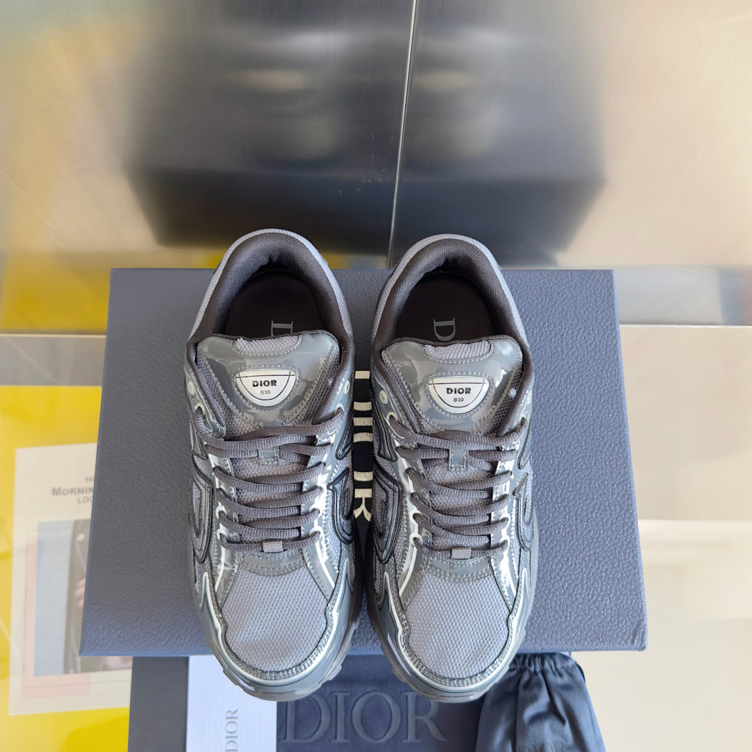 250507 New high-quality classic sports shoes