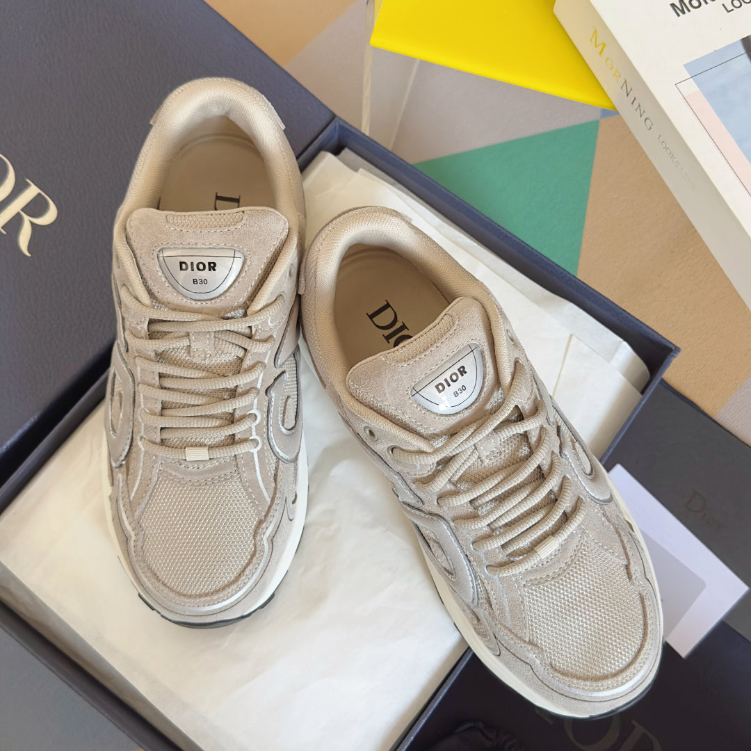 250507 New high-quality classic sports shoes