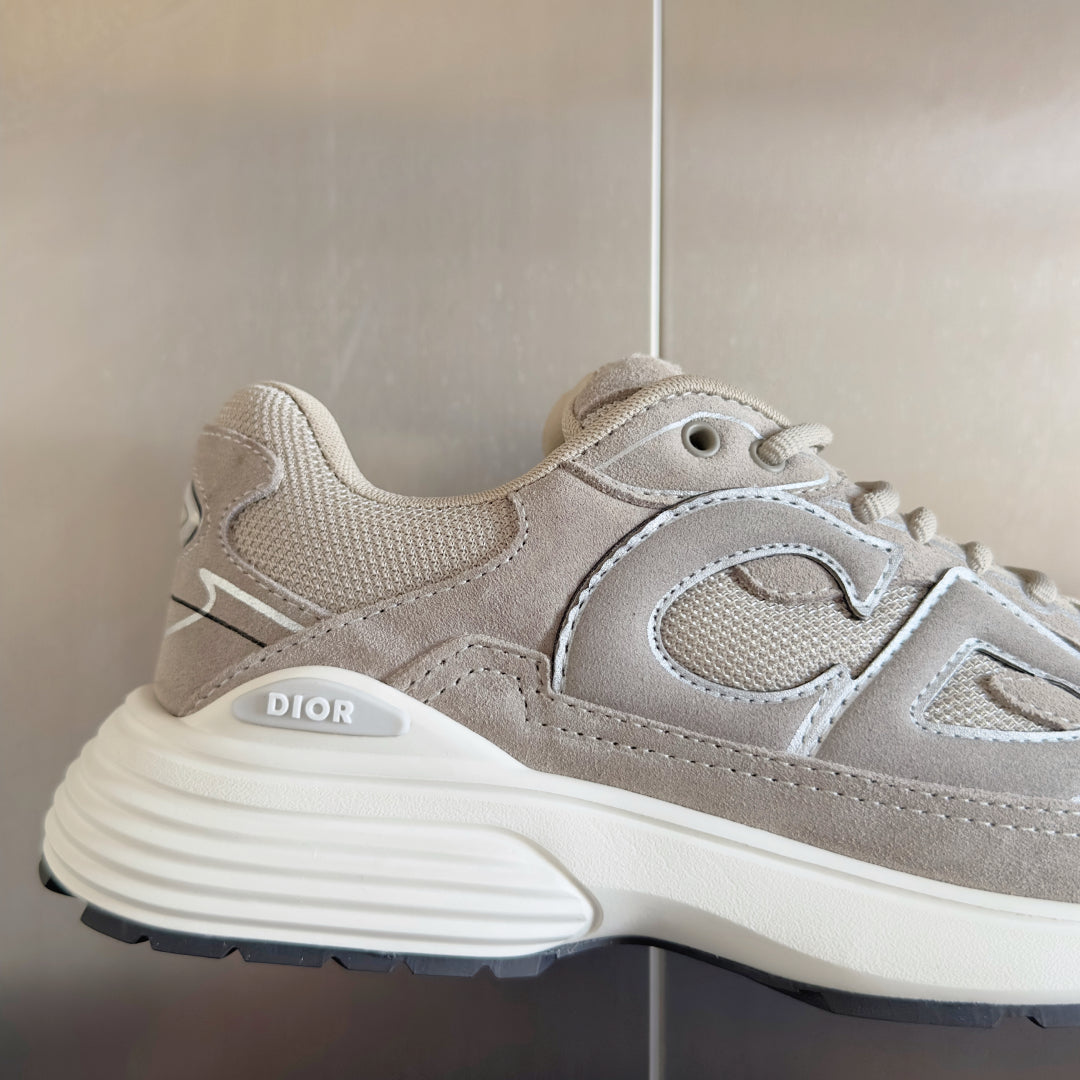 250507 New high-quality classic sports shoes
