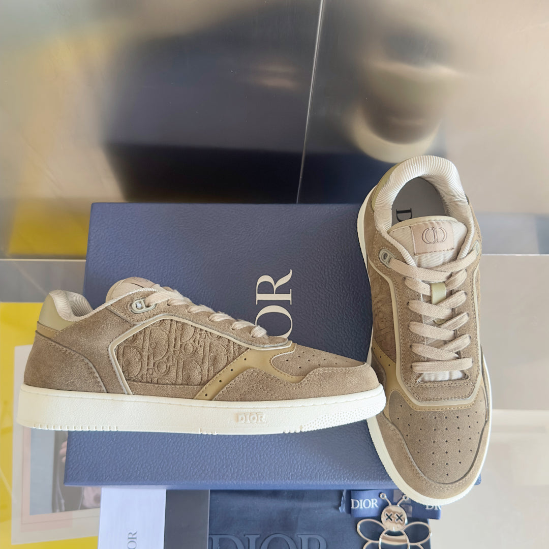 250507 New high-quality classic icon detail sneakers