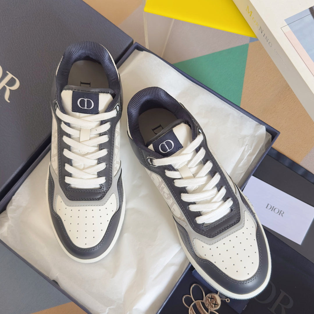 250507 New high-quality classic icon detail sneakers