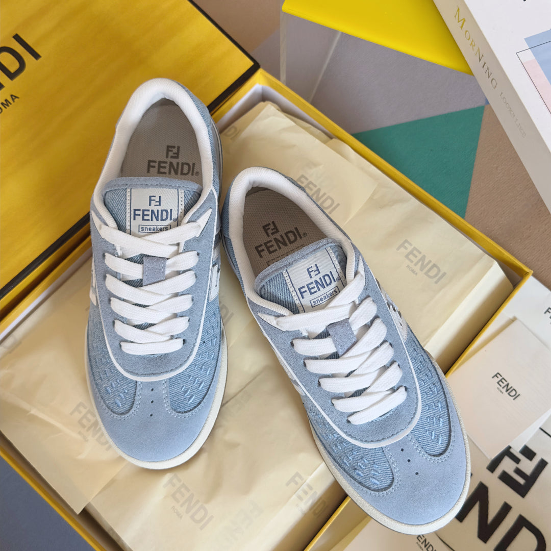 250507 New high-quality classic icon detail sneakers