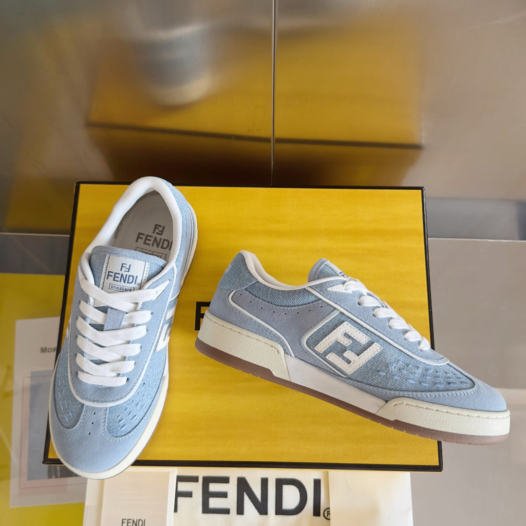 250507 New high-quality classic icon detail sneakers