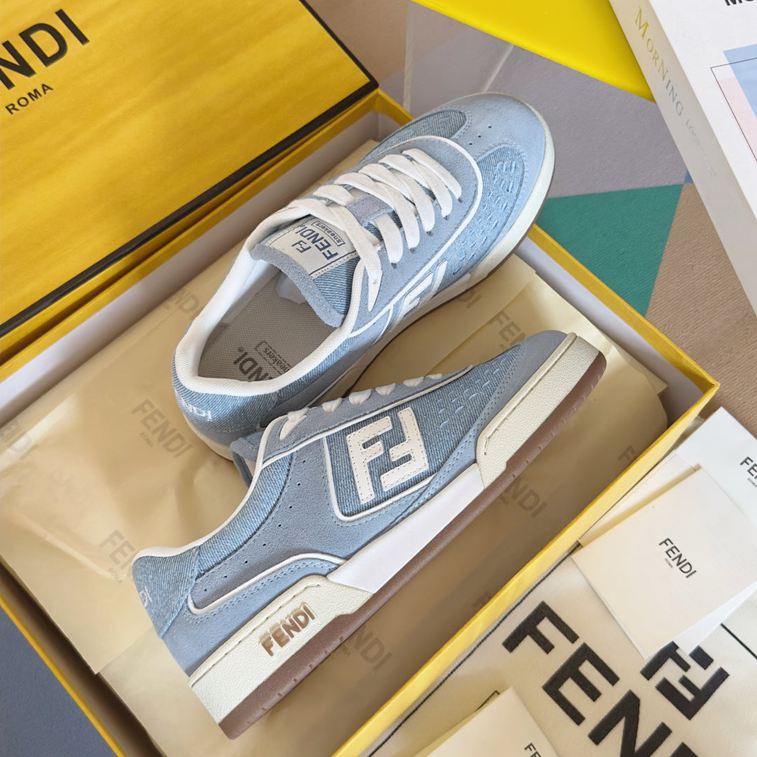 250507 New high-quality classic icon detail sneakers