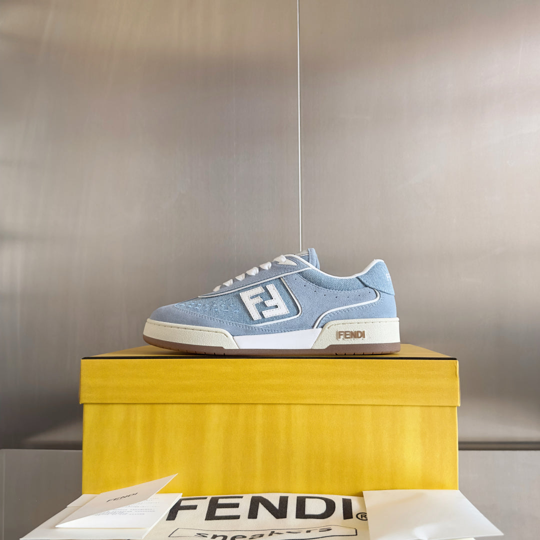 250507 New high-quality classic icon detail sneakers