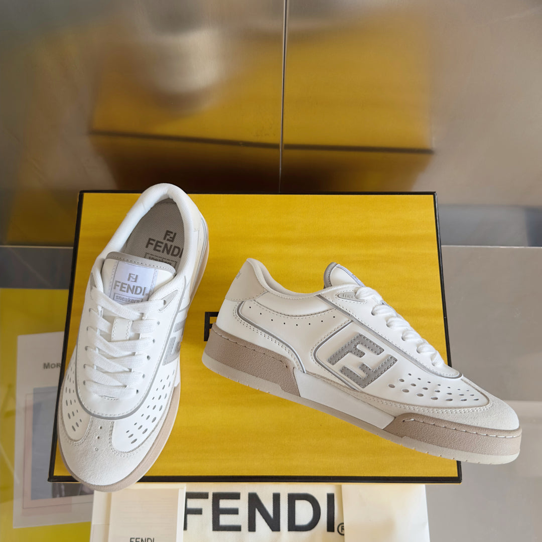 250507 New high-quality classic icon detail sneakers