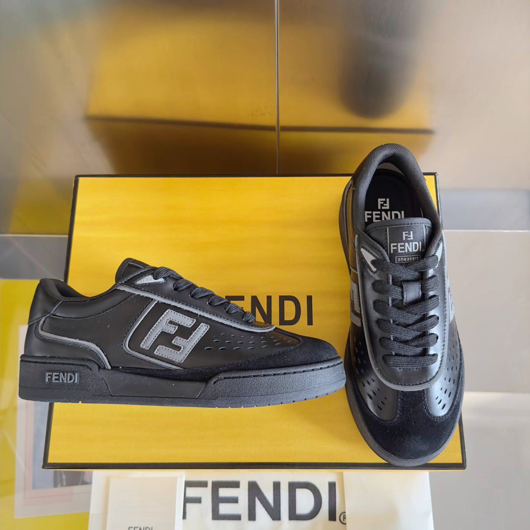 250507 New high-quality classic icon detail sneakers