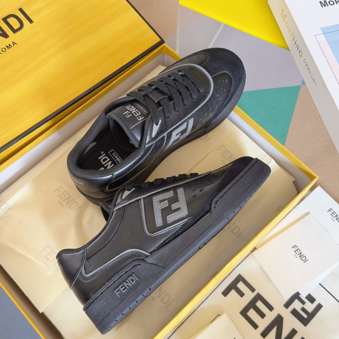 250507 New high-quality classic icon detail sneakers