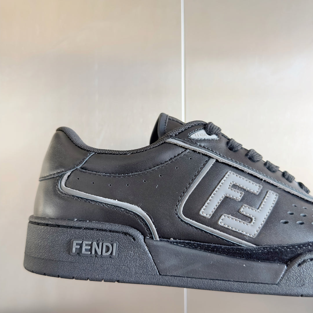 250507 New high-quality classic icon detail sneakers