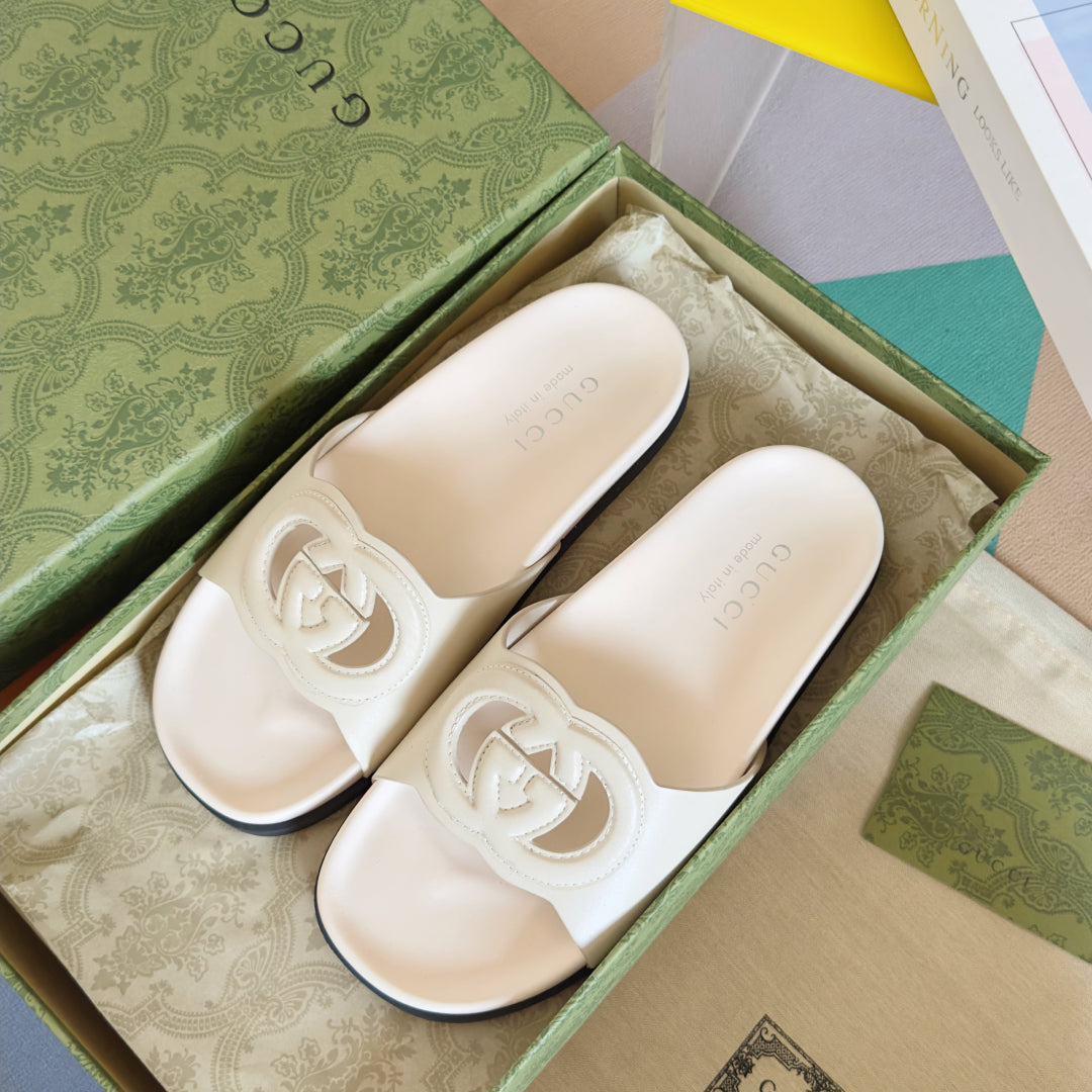 250513 New high-quality thick-soled classic signature slippers
