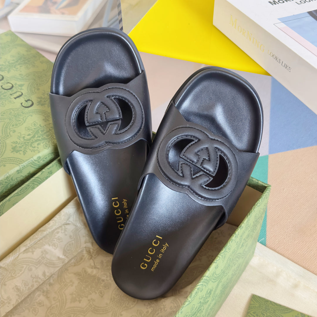 250513 New high-quality thick-soled classic signature slippers