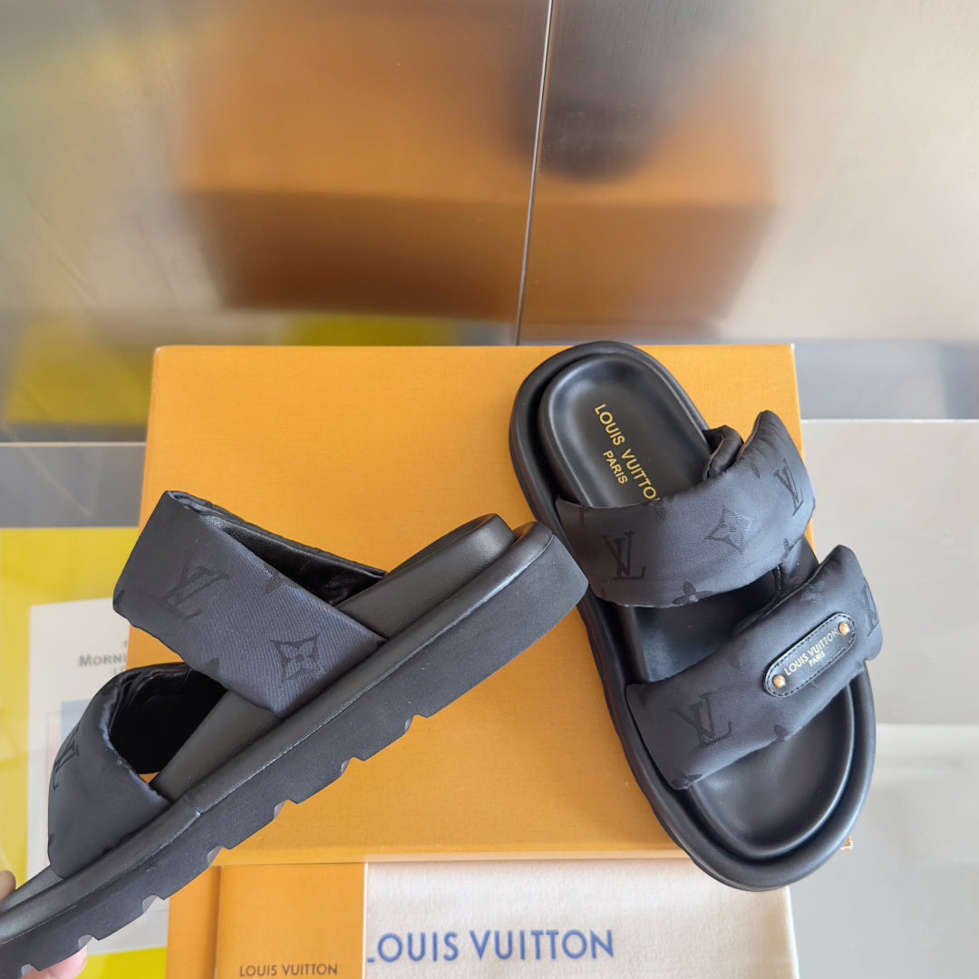 250513 New high-quality thick-soled Velcro slippers