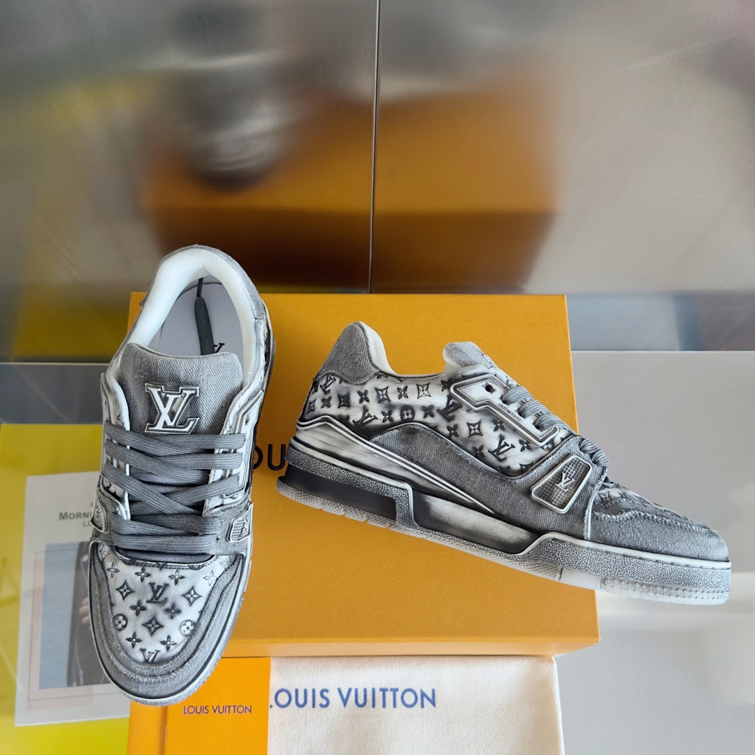 250513 New top-quality spray-painted casual and fashionable sneakers
