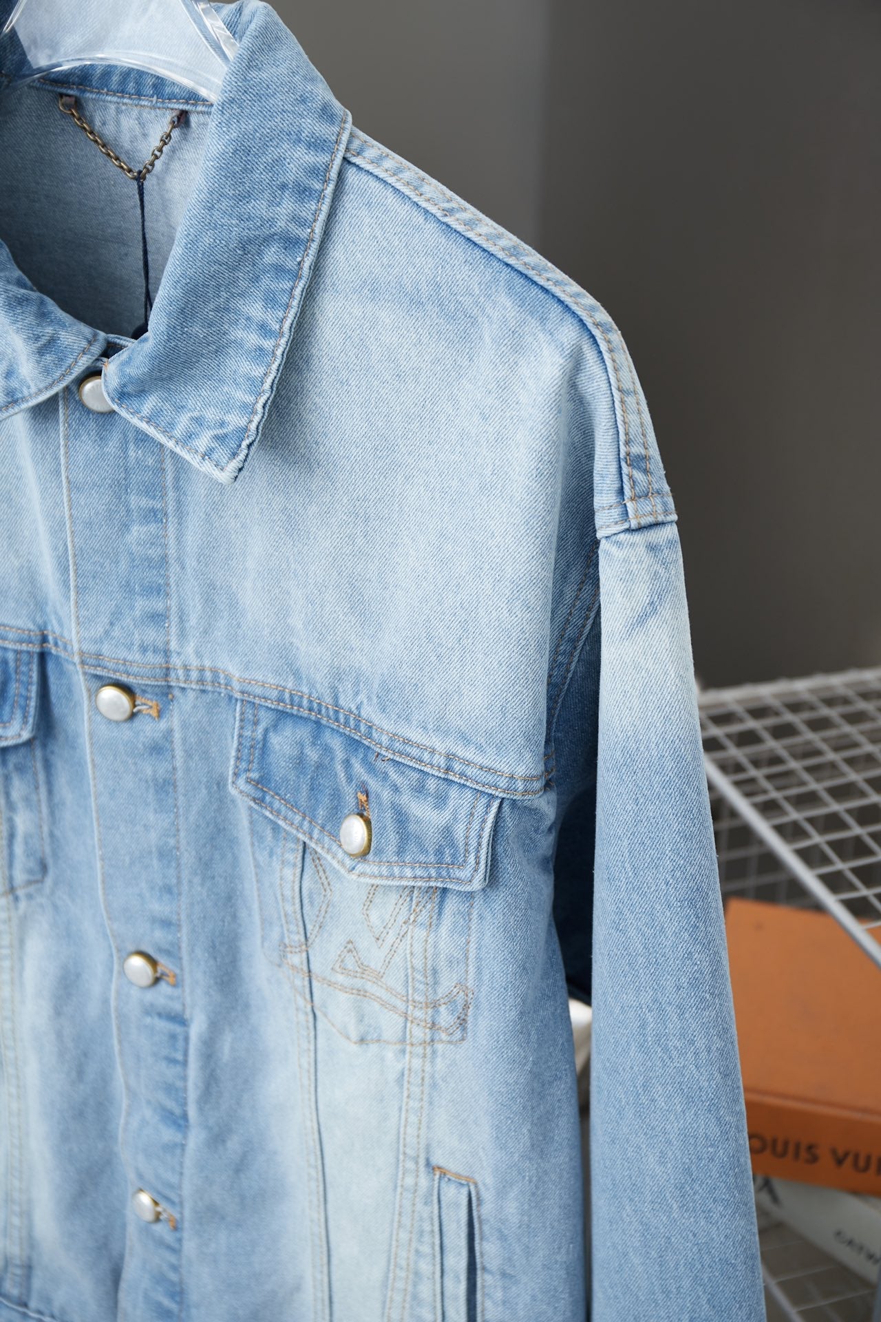 250513 New zipper-embroidered letter denim jacket