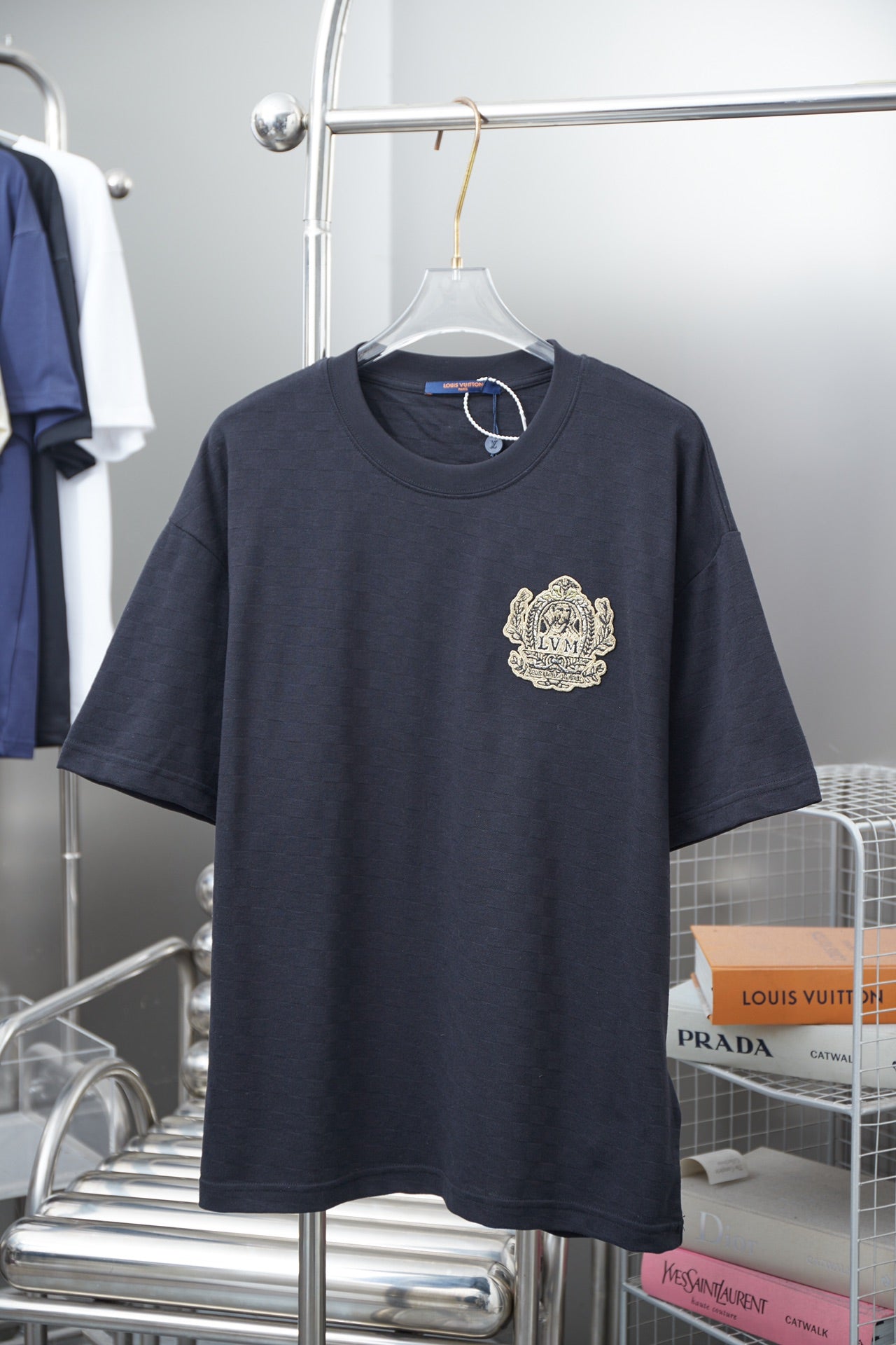 250513 New checkered jacquard crown embroidered T-shirt