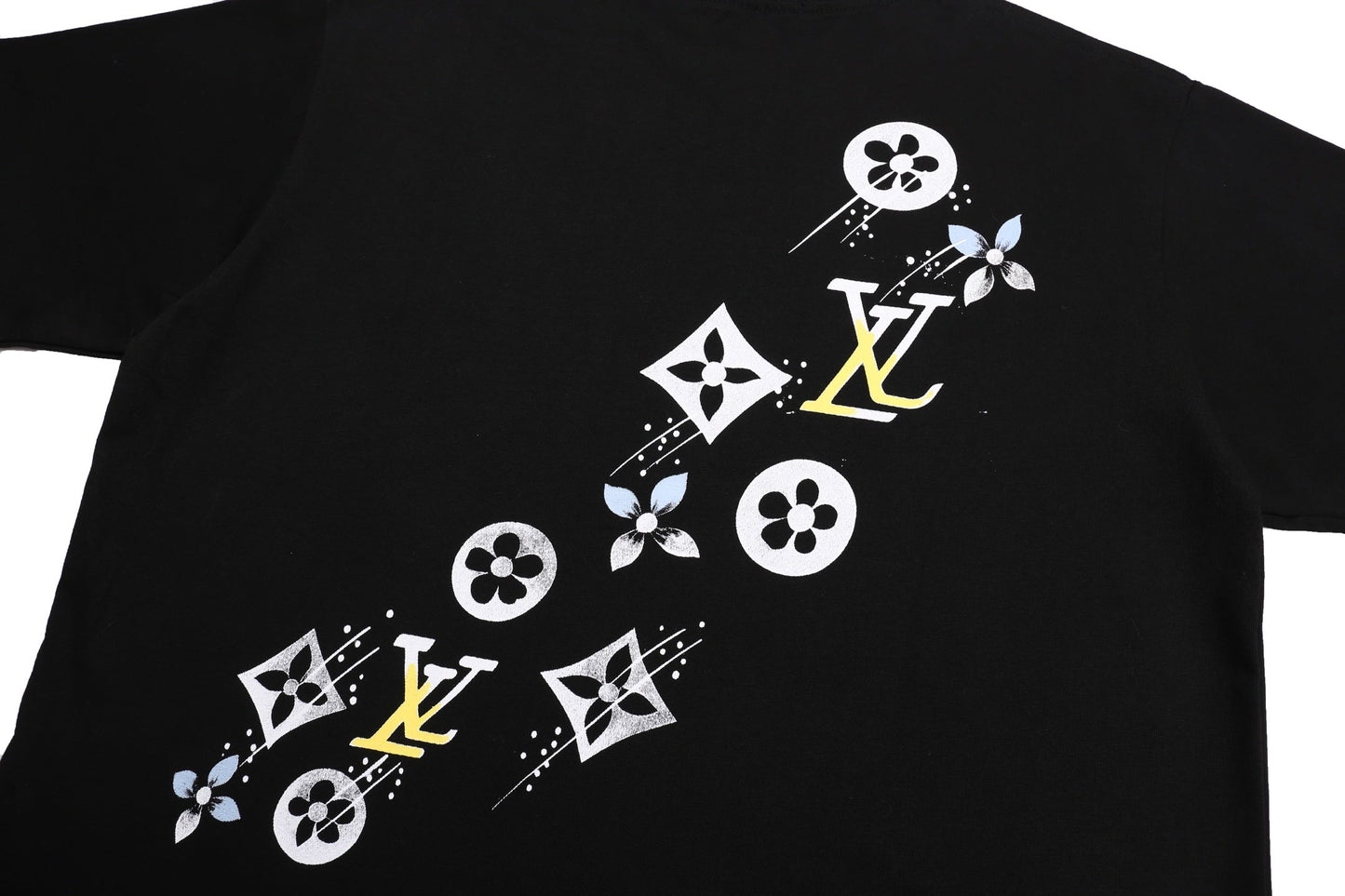 250520 New style painted graffiti collar T-shirt
