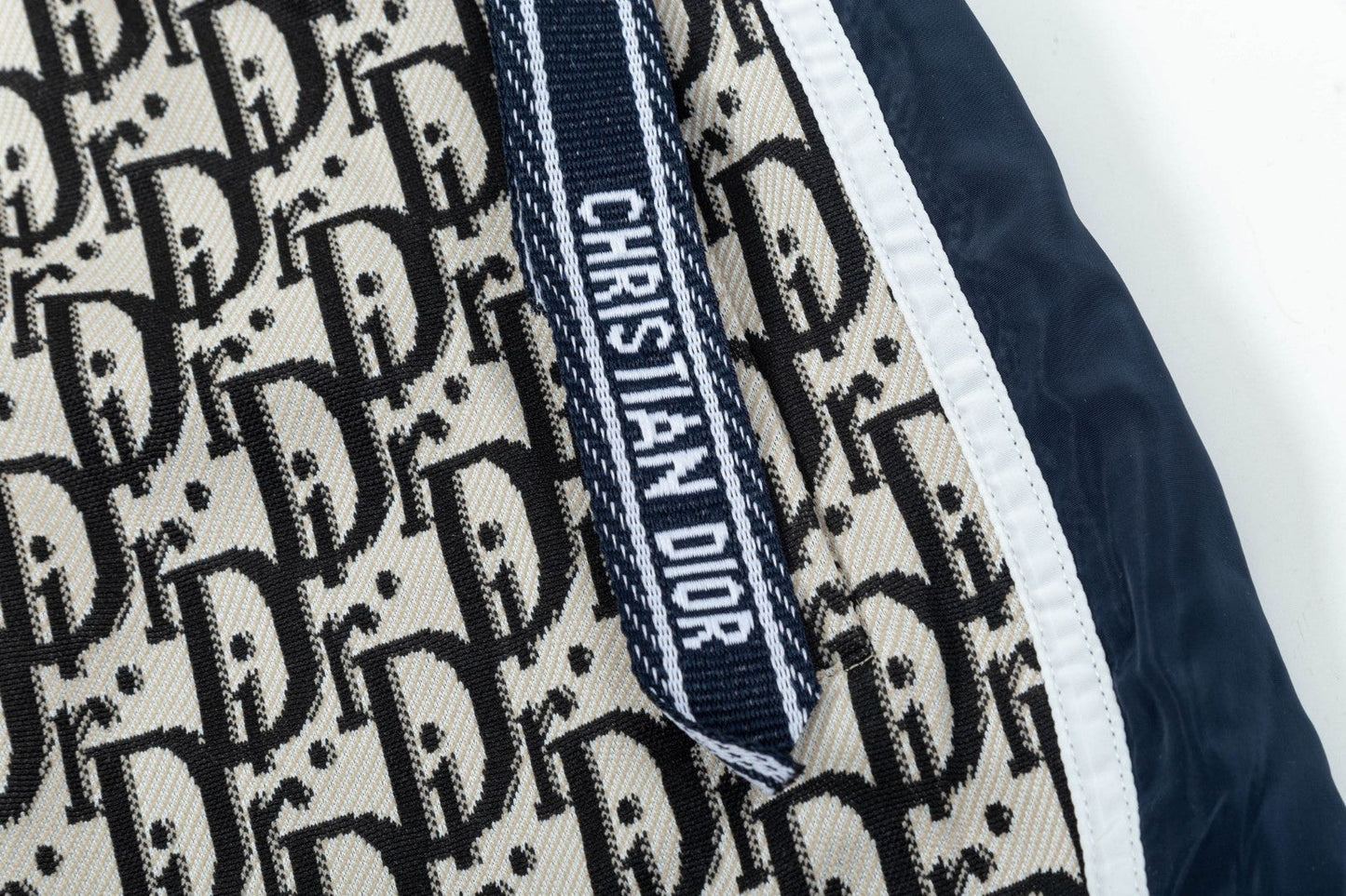 250527 New full-flowered side-stitched webbing shorts