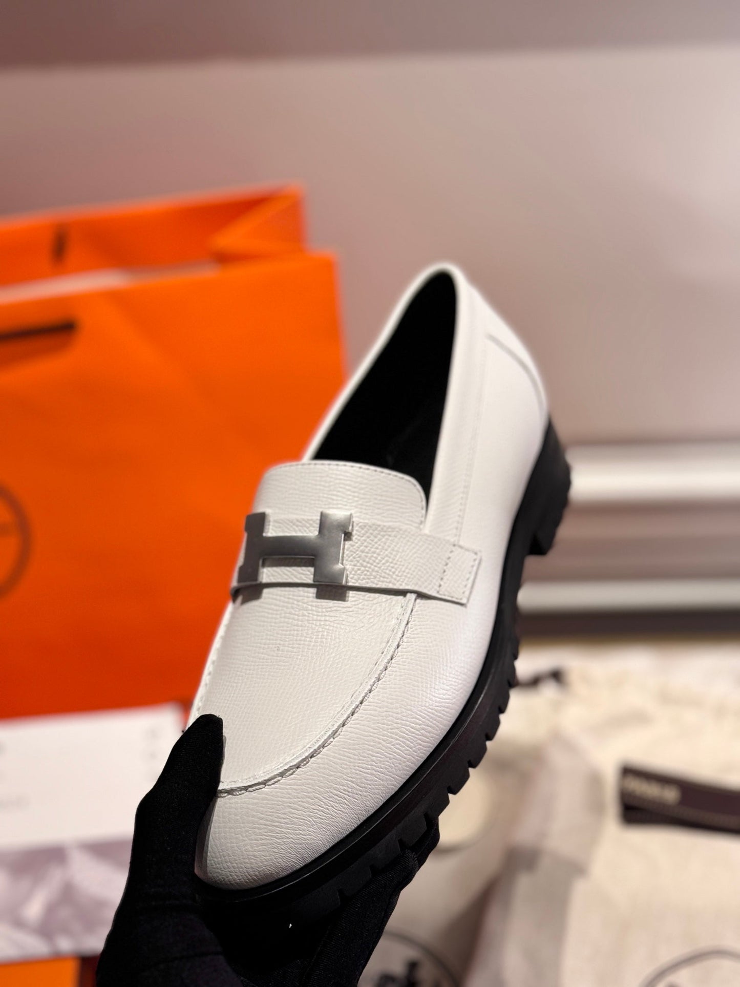 250527 New high-quality classic retro thick-soled loafers