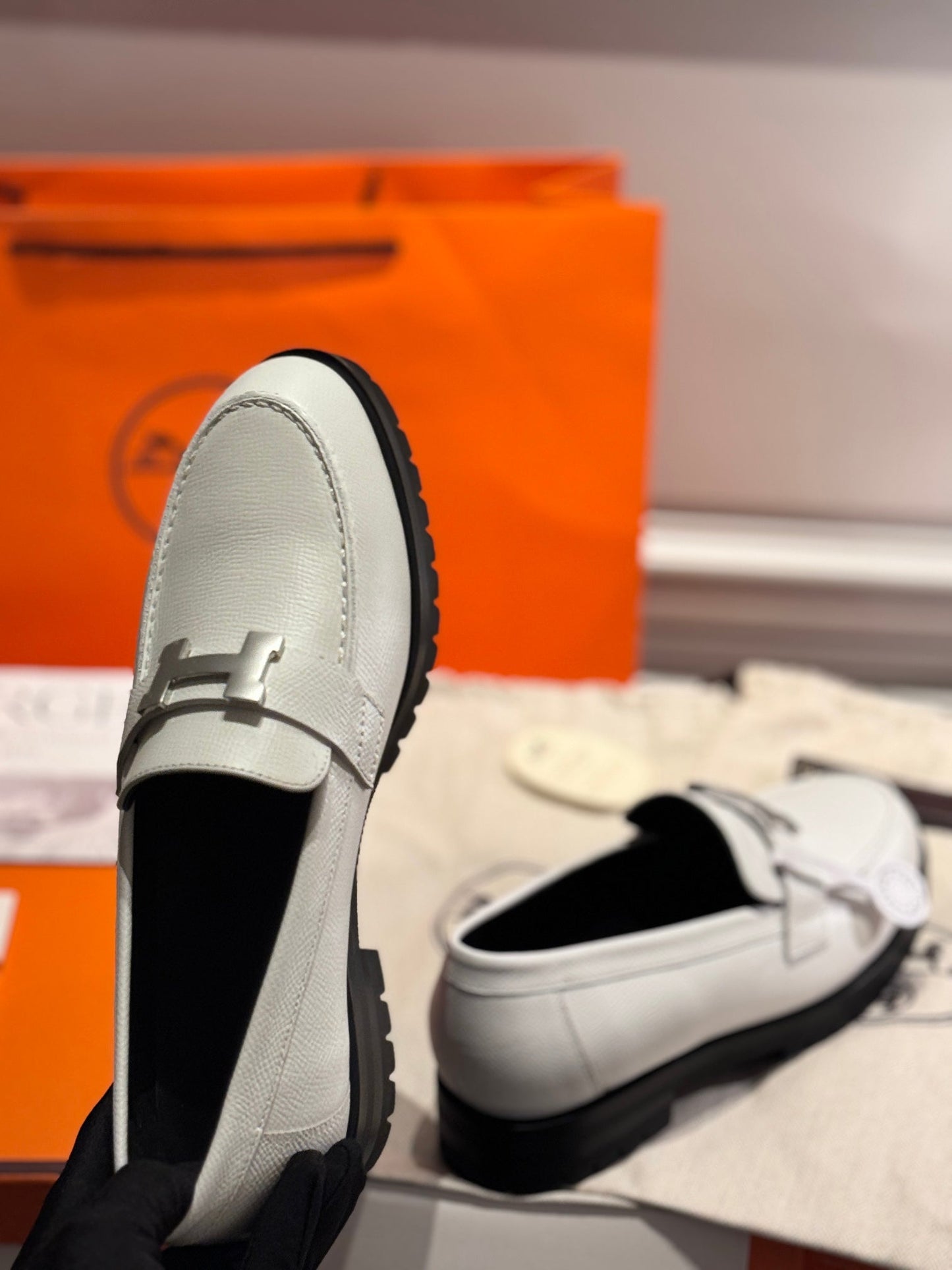 250527 New high-quality classic retro thick-soled loafers