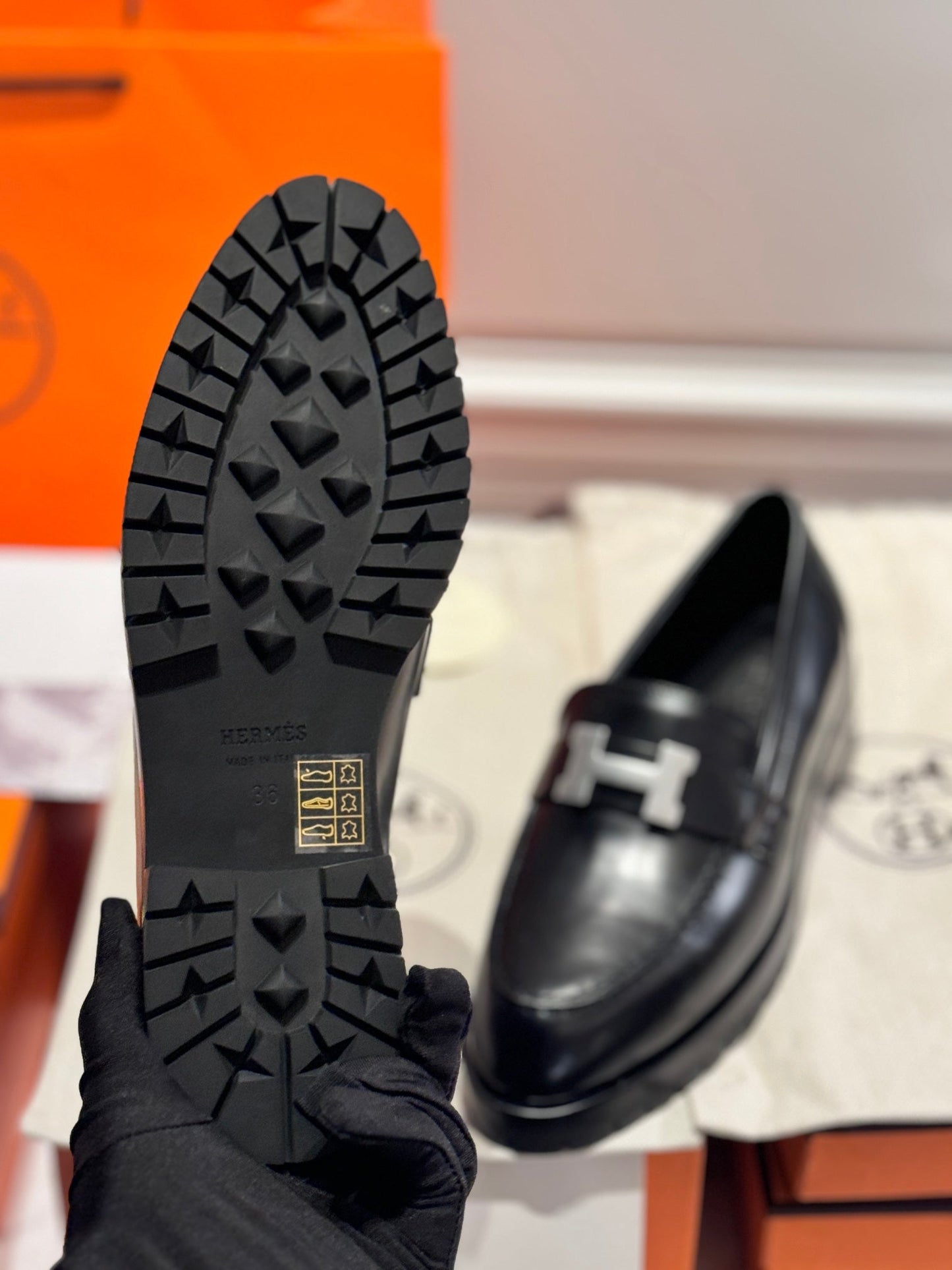 250527 New high-quality classic retro thick-soled loafers