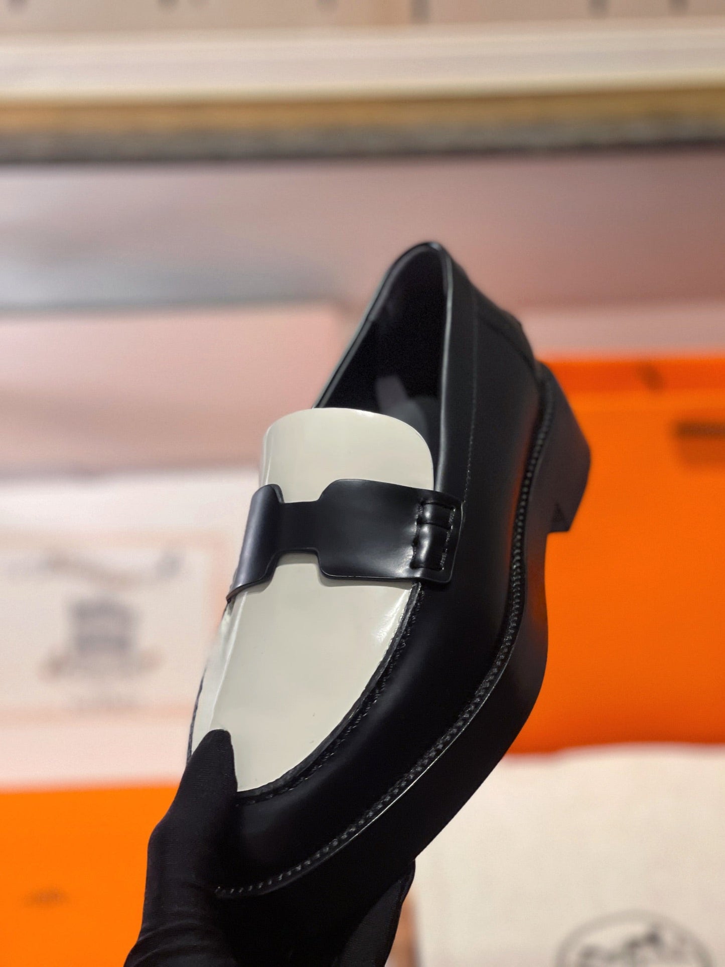 250527 New high-quality classic retro thick-soled loafers