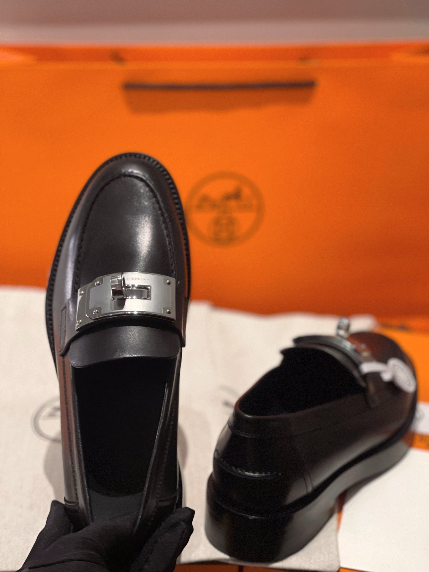 250527 New high-quality classic retro thick-soled loafers