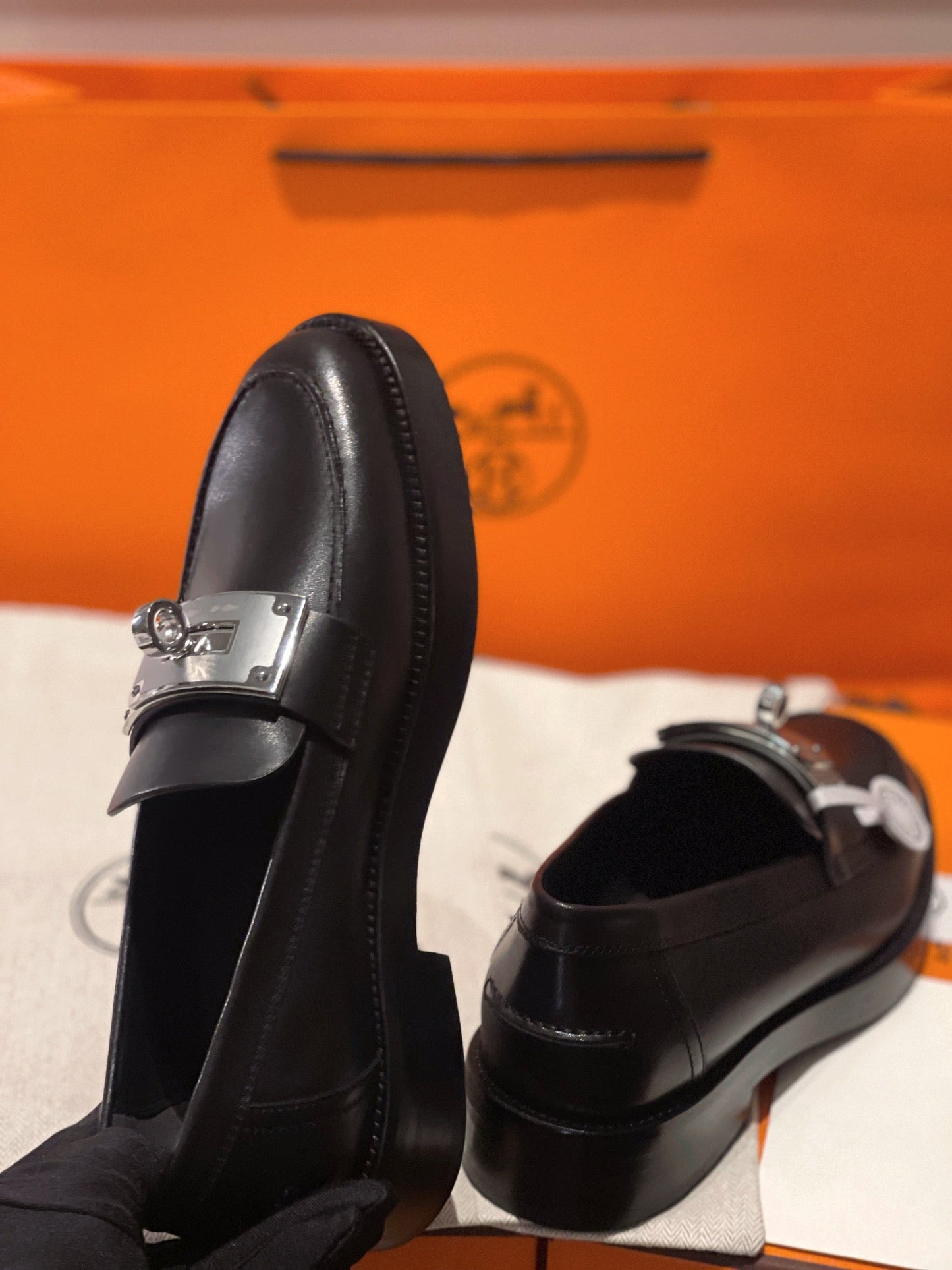 250527 New high-quality classic retro thick-soled loafers