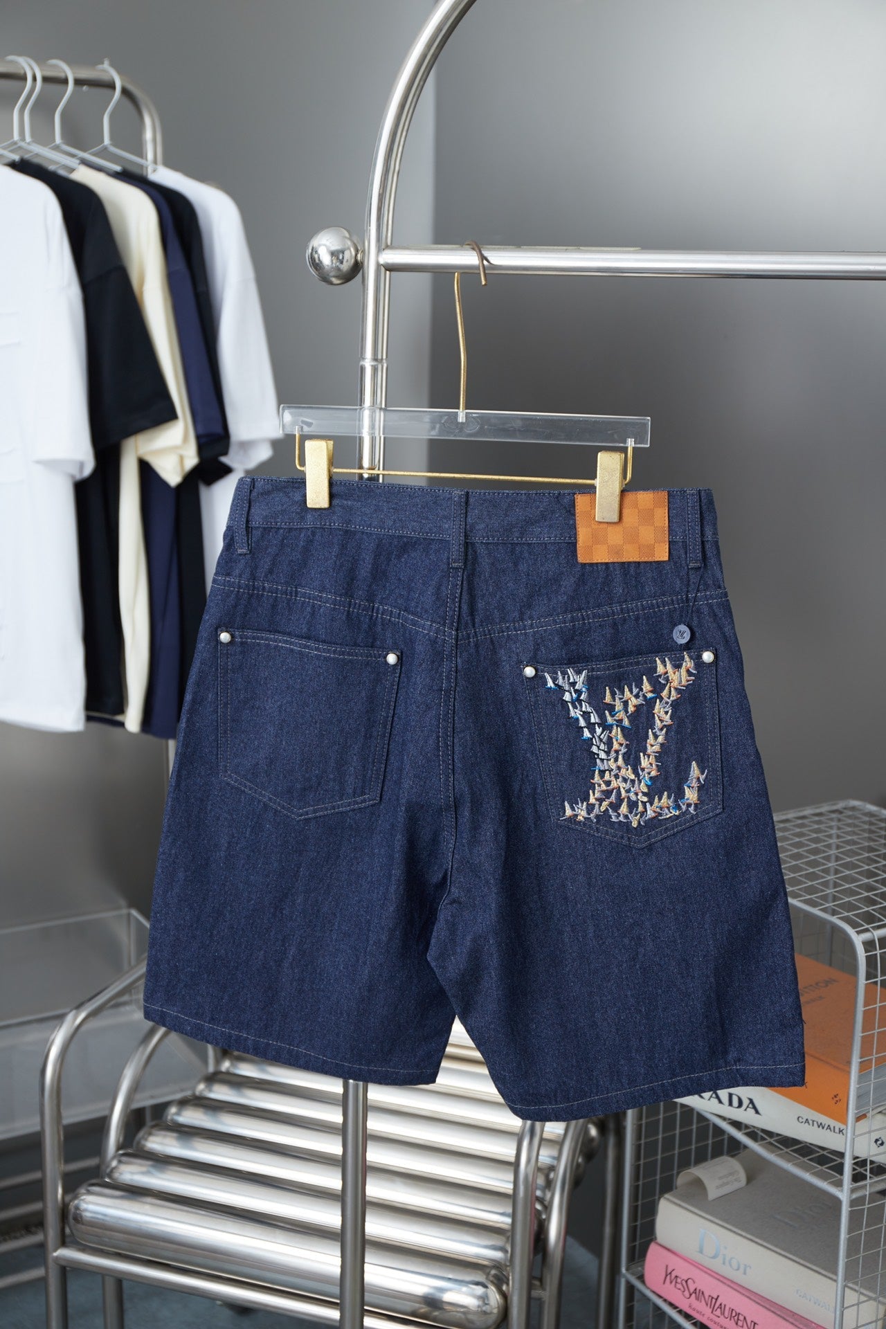 250604 New high-end letter-embroidered denim shorts