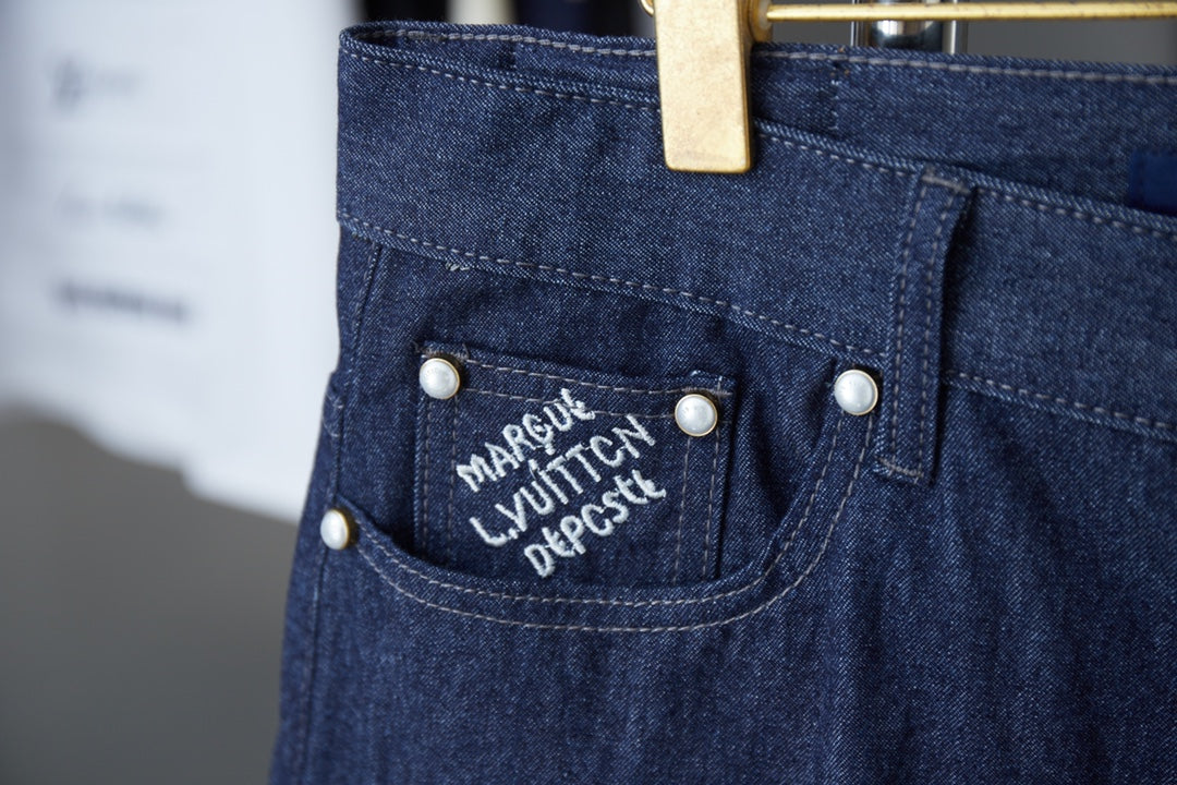 250604 New high-end letter-embroidered denim shorts
