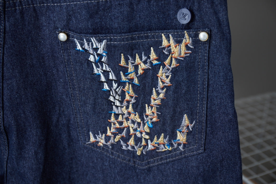 250604 New high-end letter-embroidered denim shorts