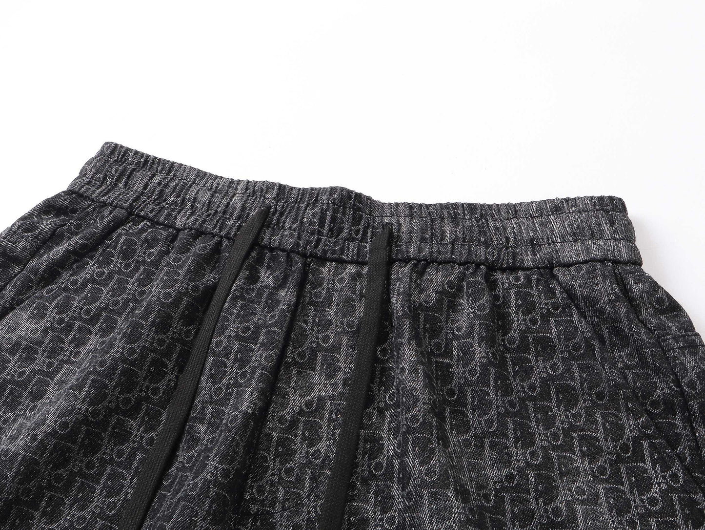 250604 New dark-patterned full-print jacquard knitted shorts