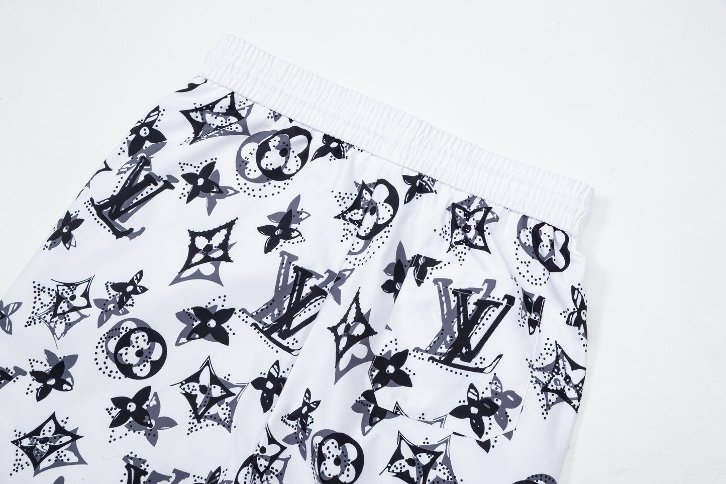 250604 New quick-drying beach shorts