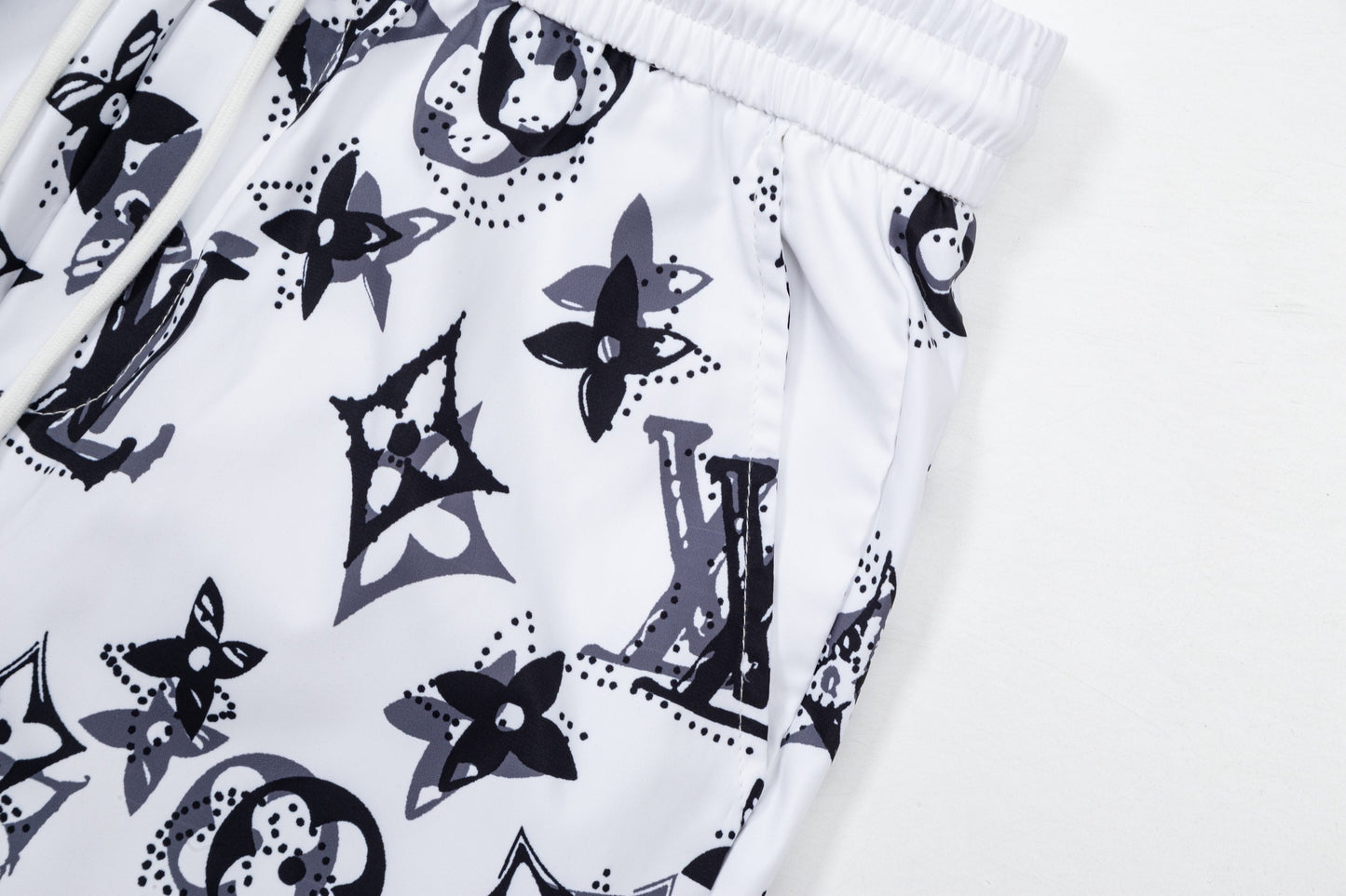250604 New quick-drying beach shorts