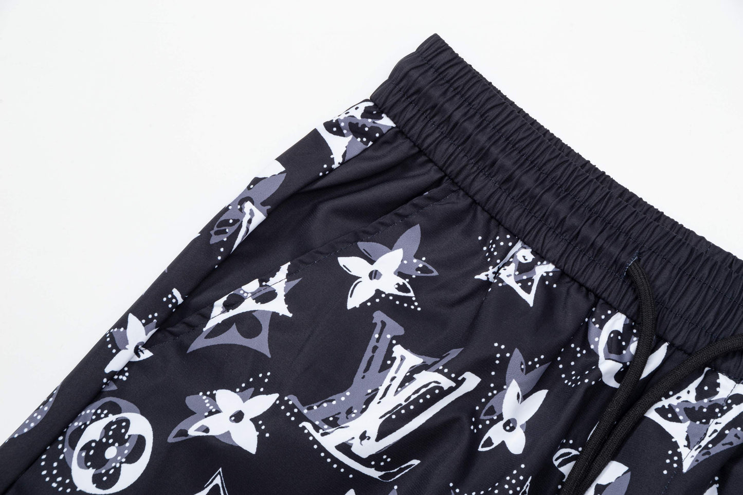 250604 New quick-drying beach shorts