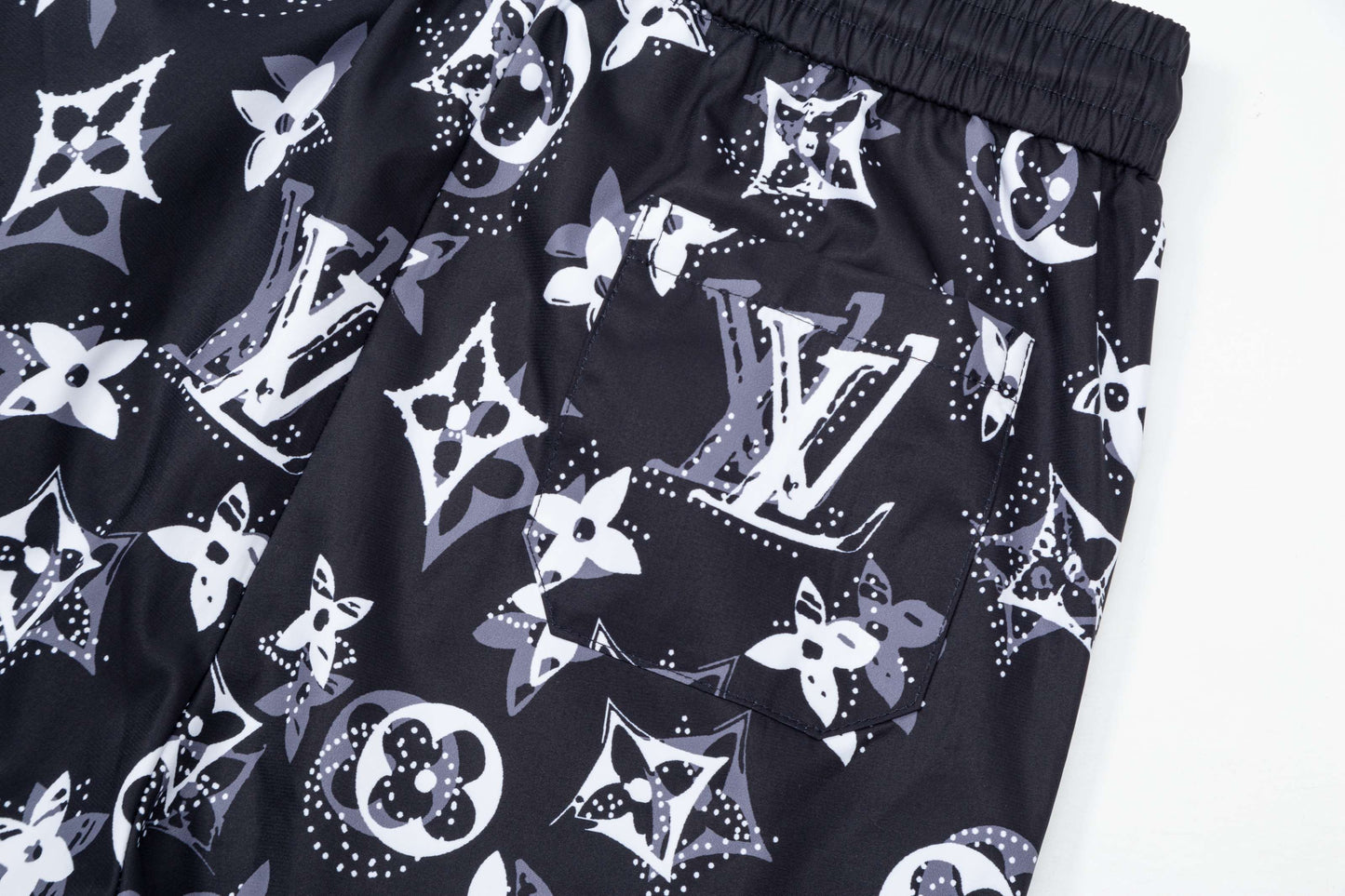 250604 New quick-drying beach shorts