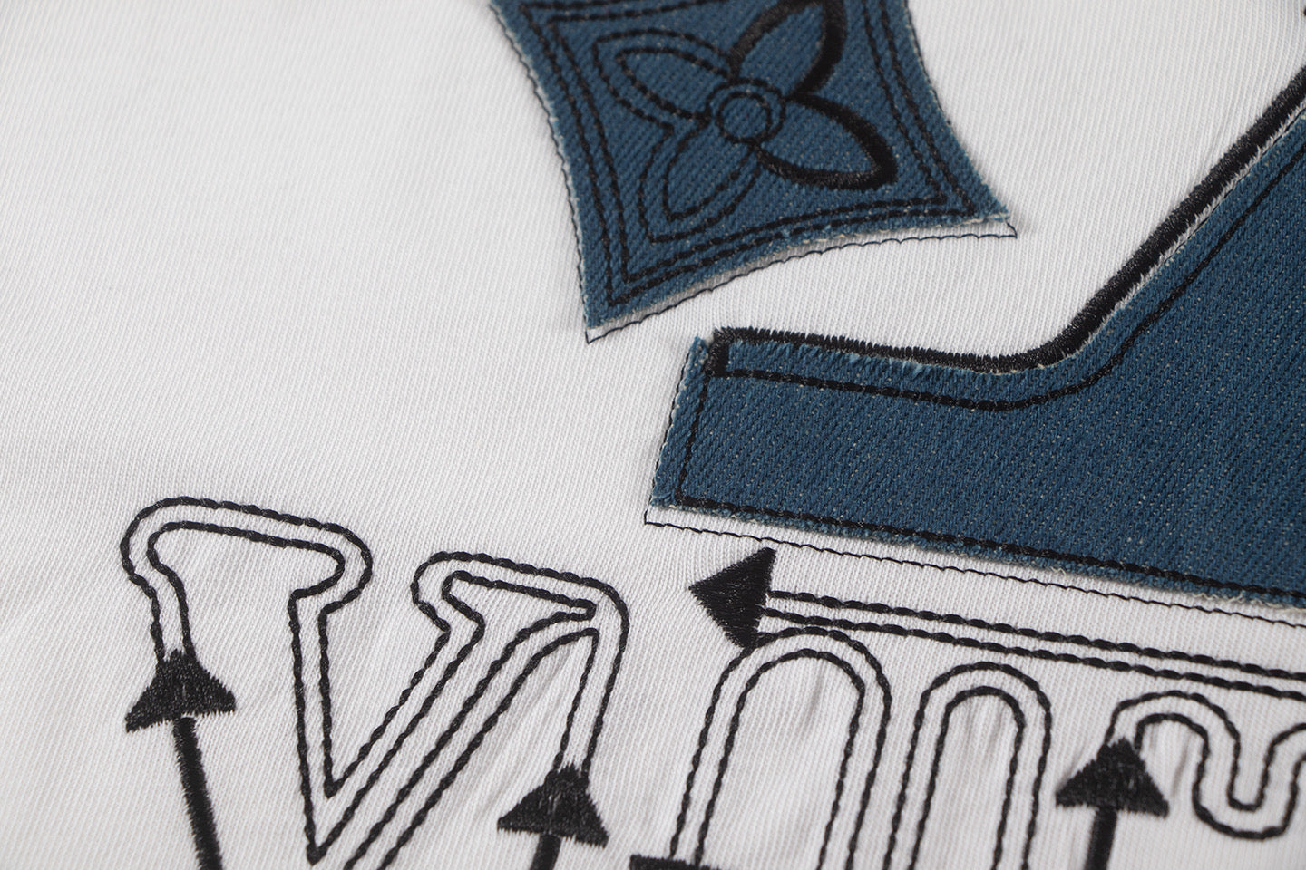 250604 New jacquard embroidery heavy work T-shirt