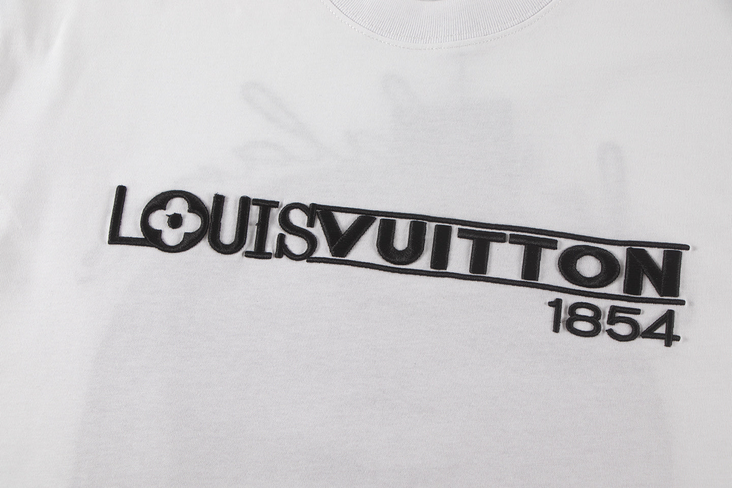 250614 New high-quality embroidered patch T-shirt