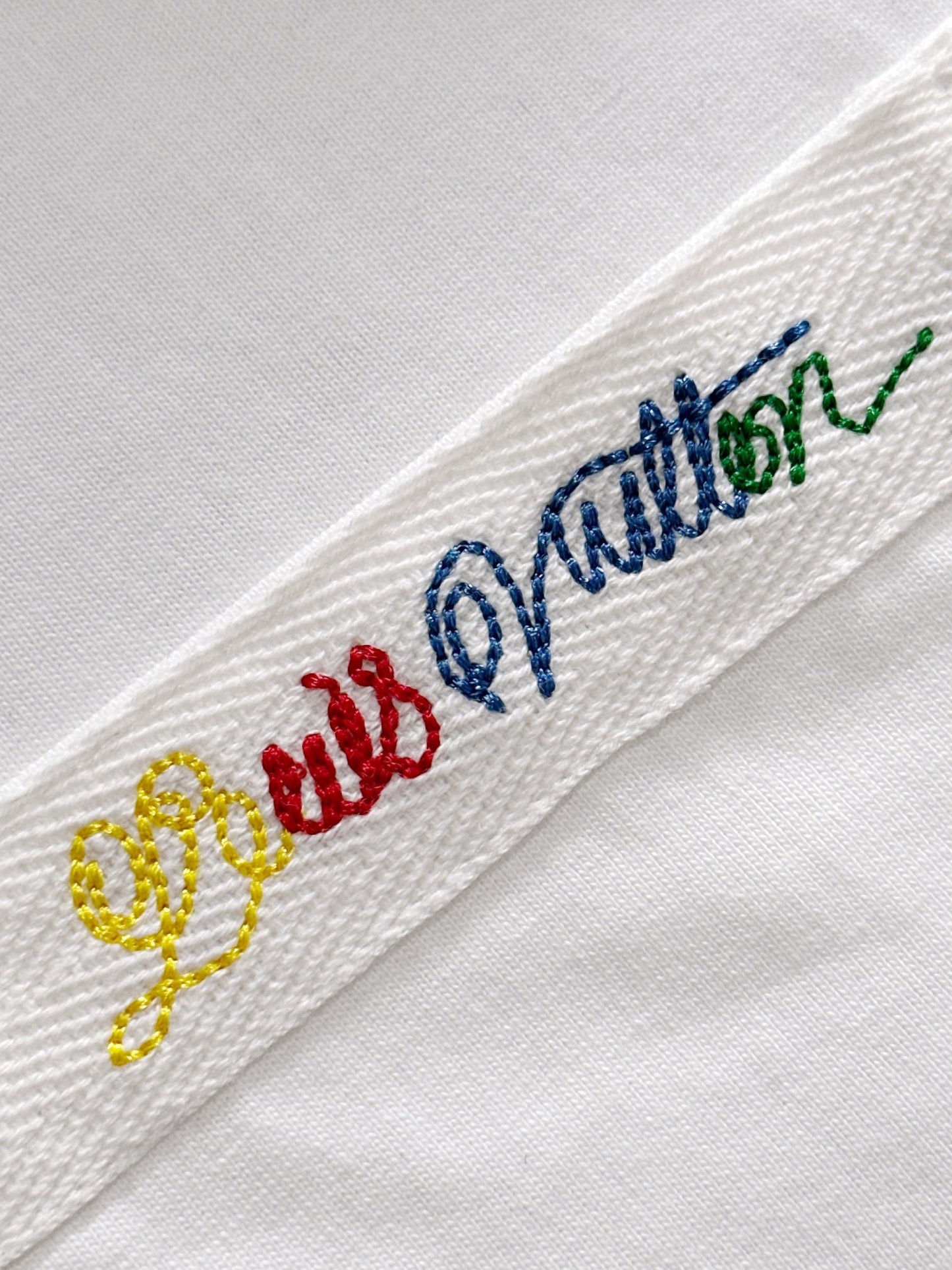 250614 New high-quality embroidered patchwork T-shirt