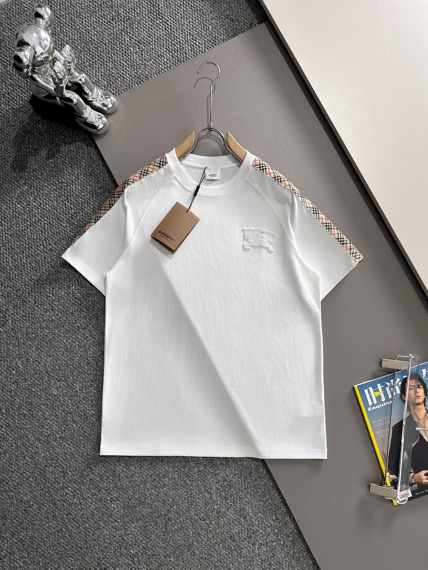 250614 New high-quality embroidered patchwork T-shirt